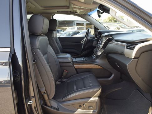 Used 2020 GMC Yukon Denali w/ Denali Ultimate Package image 26