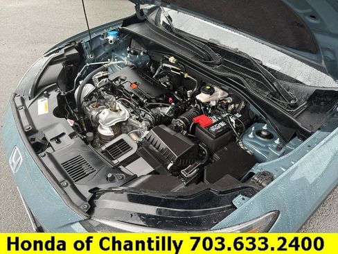 Certified 2025 Honda HR-V Sport image 32