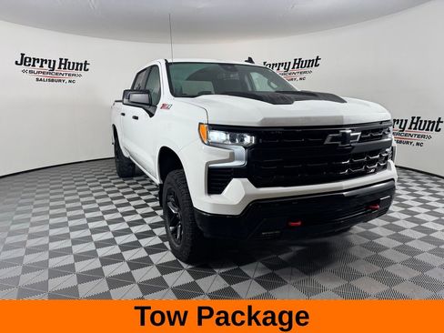 Used 2023 Chevrolet Silverado 1500 LT Trail Boss w/ Protection Package image 5
