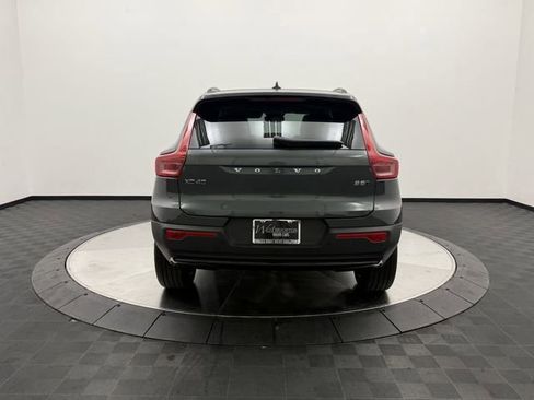 New 2026 Volvo XC40 B5 Ultra w/ Protection Package Premier AWD/4WD image 8
