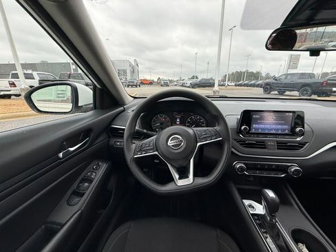 Used 2022 Nissan Altima 2.5 S image 27