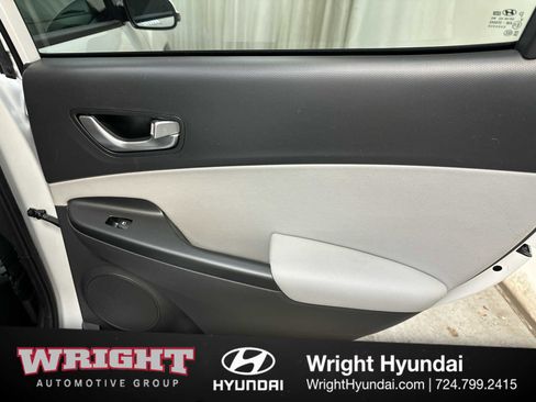 Certified 2023 Hyundai Kona Limited image 15