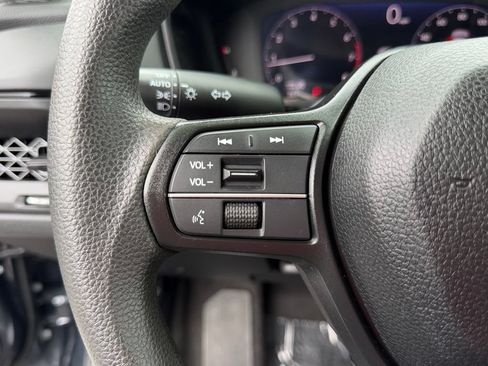 Used 2024 Honda Accord LX image 25