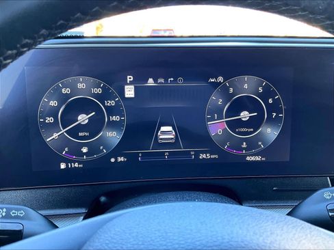 Used 2023 Kia Sportage SX image 25