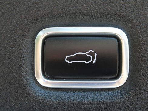 Used 2023 Kia Stinger GT2 w/ Red Interior Color Package image 11