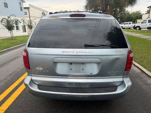 Used 2003 Dodge Grand Caravan Sport image 8