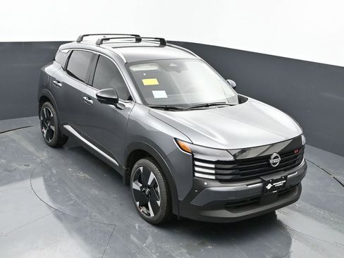 New 2026 Nissan Kicks SR w/ SR Premium Package image 19