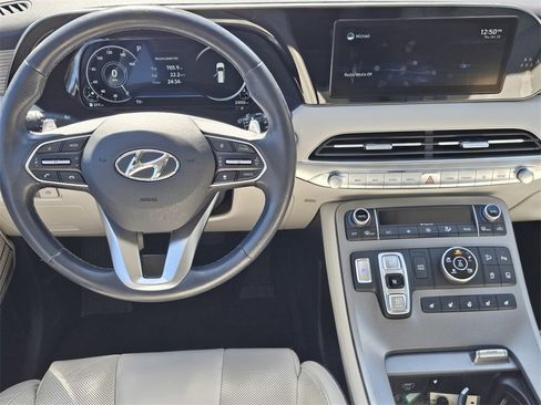 Used 2021 Hyundai Palisade Calligraphy image 18