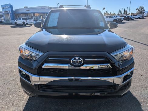 Used 2020 Toyota 4Runner 4WD image 8