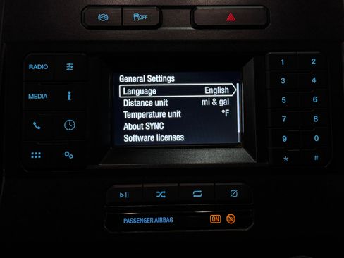 Used 2022 Ford F350 XL w/ Power Equipment Group image 19