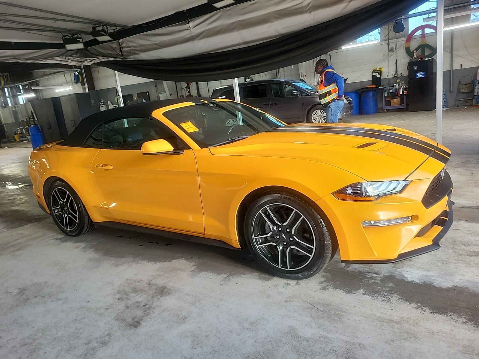 Used 2022 Ford Mustang Premium w/ Ford Safe & Smart Package RWD image 7