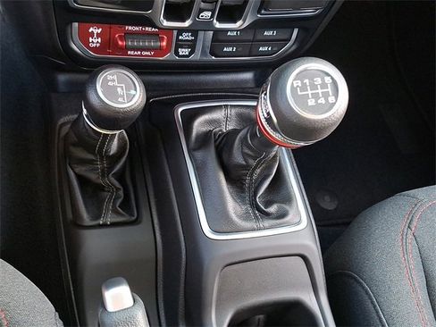 Certified 2024 Jeep Wrangler Unlimited Rubicon image 15