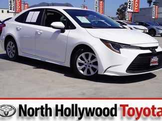 Used 2023 Toyota Corolla LE FWD video 1