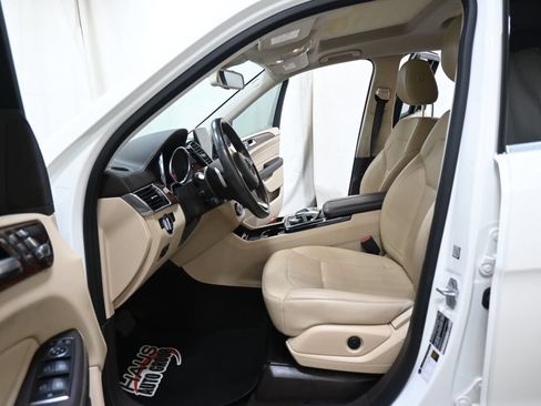 Used 2018 Mercedes-Benz GLS 450 4MATIC image 8