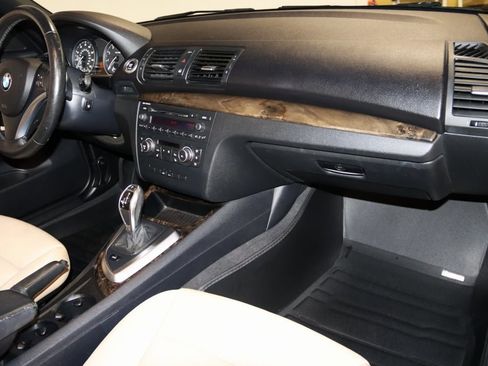 Used 2012 BMW 135i Convertible image 57