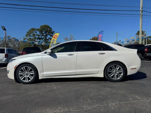 Used 2015 Lincoln MKZ Hybrid w/ Equipment Group 201A Select image 12