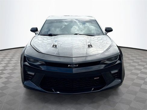 Used 2016 Chevrolet Camaro SS image 2