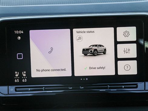 Used 2025 Volkswagen Atlas Cross Sport SEL R-Line image 14