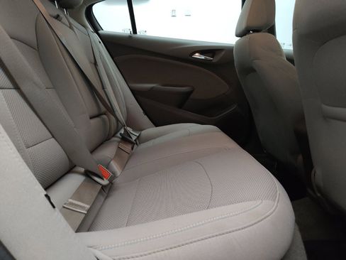 Used 2018 Chevrolet Cruze LT w/ Convenience Package FWD image 19