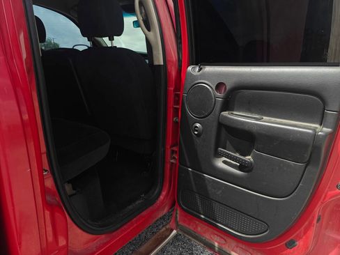 Used 2005 Dodge Ram 1500 Truck SLT AWD/4WD image 21