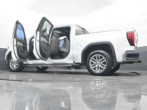 Used 2022 GMC Sierra 1500 SLT w/ SLT Premium Plus Package image 39