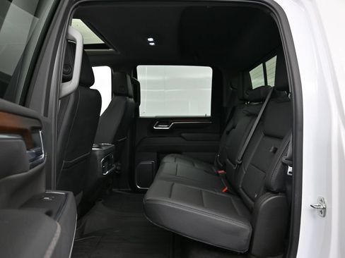 Used 2025 GMC Sierra 2500 Denali AWD/4WD image 25