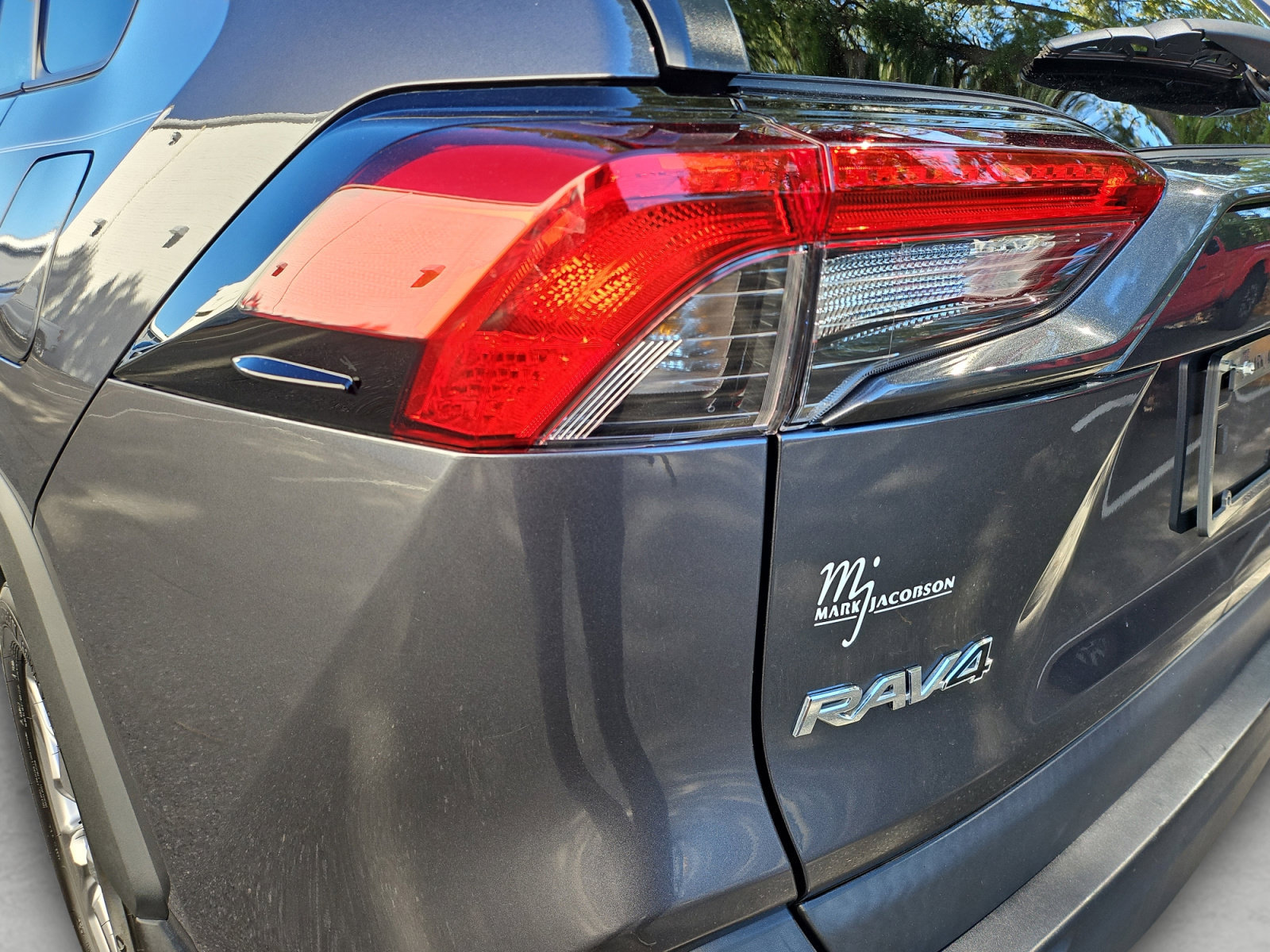 Used 2023 Toyota RAV4 XLE FWD image 20