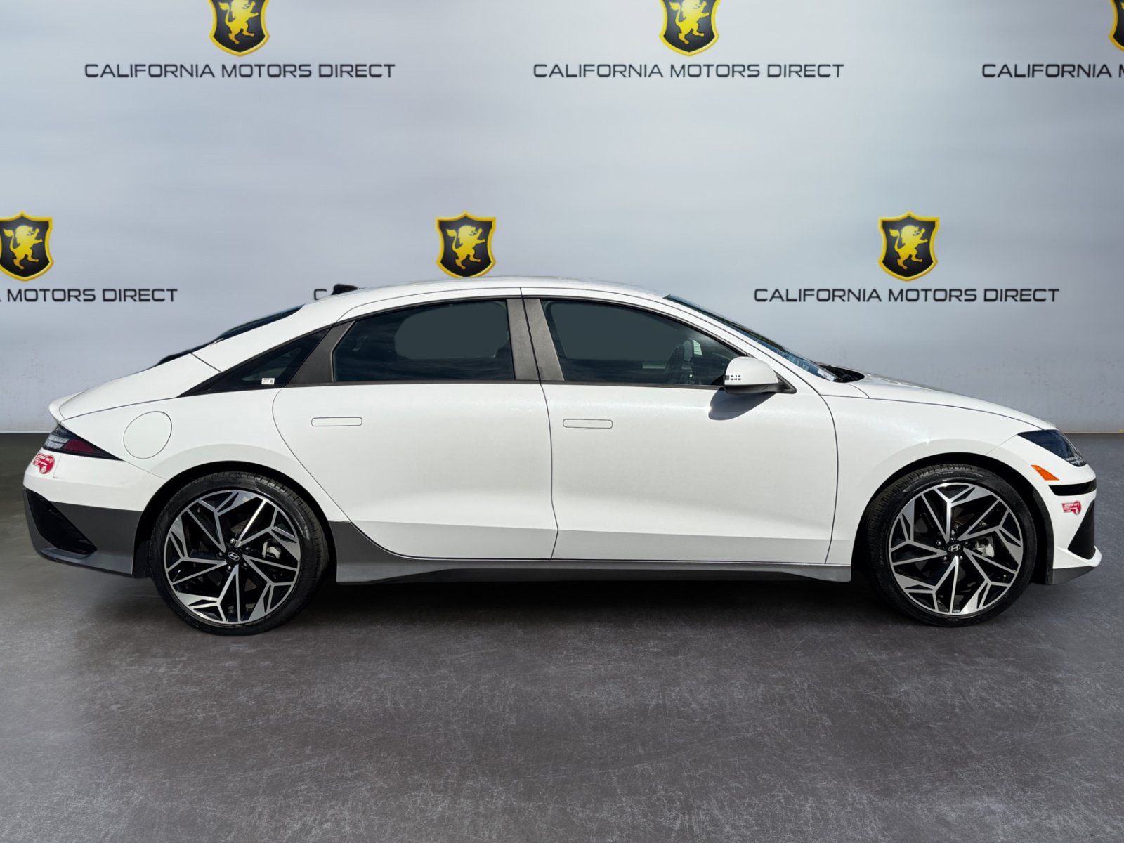 Used 2023 Hyundai Ioniq 6 SEL RWD image 6