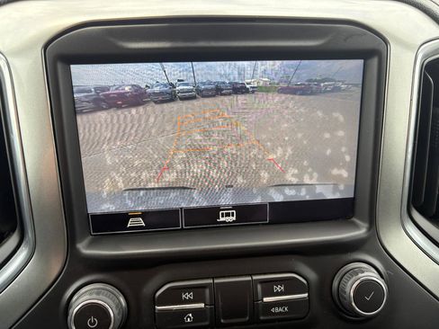 Used 2021 Chevrolet Silverado 1500 LT w/ Convenience Package II image 25