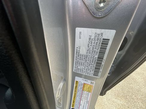 Used 2025 Honda Accord Sport image 32