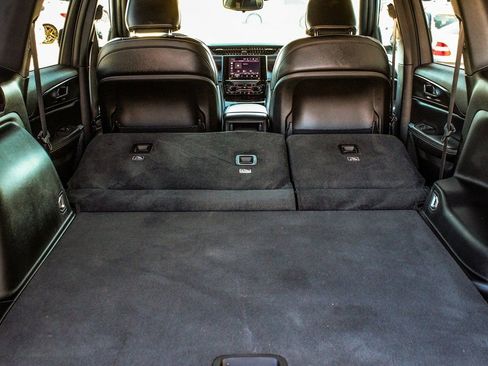 Used 2024 Jeep Grand Cherokee Altitude image 44