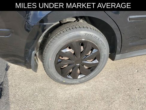 Used 2012 Nissan Versa 1.8 S w/ Plus Pkg image 5