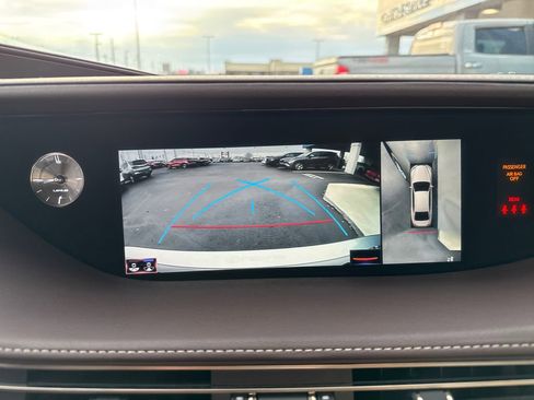 Used 2018 Lexus LS 500 AWD image 23