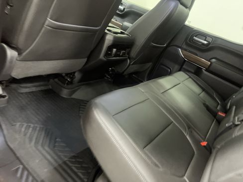 Used 2020 Chevrolet Silverado 1500 LT Trail Boss image 17