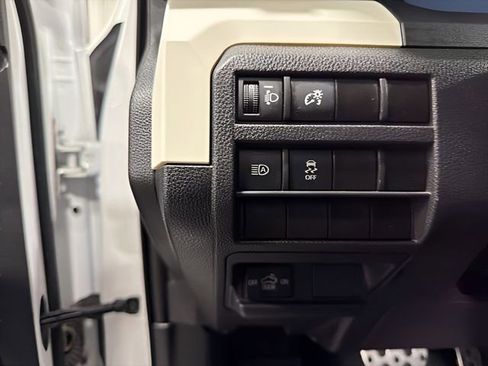 Used 2024 Toyota Tacoma TRD Sport image 15