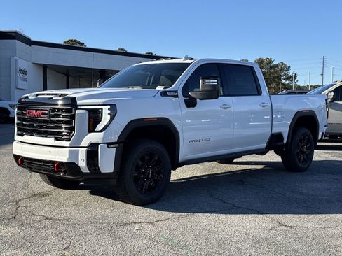 Used 2026 GMC Sierra 2500 AT4 w/ AT4 Premium Plus Package image 5