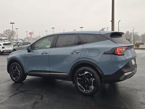 New 2026 Kia Sportage S image 5