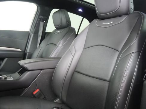 Used 2024 Cadillac XT4 Premium Luxury w/ Active Safety Package image 10