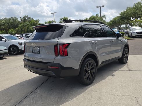 Certified 2022 Kia Sorento S AWD/4WD image 8