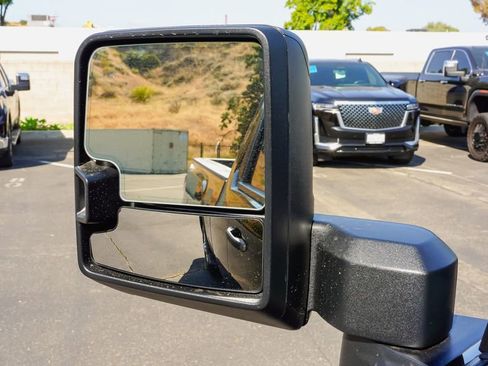 New 2026 GMC Sierra 2500 Pro w/ 1SA Pro Safety Plus Package AWD/4WD image 16