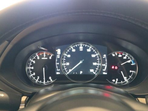 New 2025 MAZDA CX-5 Signature image 25