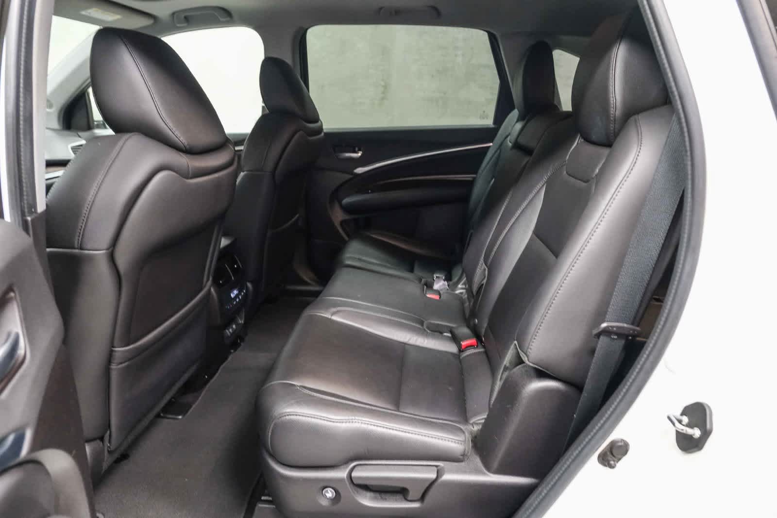 Used 2019 Acura MDX FWD image 23
