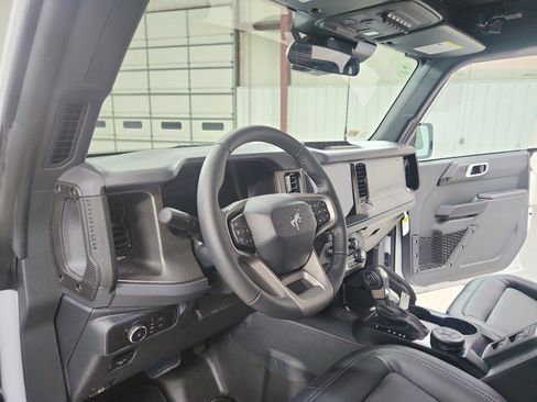 New 2025 Ford Bronco Big Bend w/ Black Diamond Package image 18