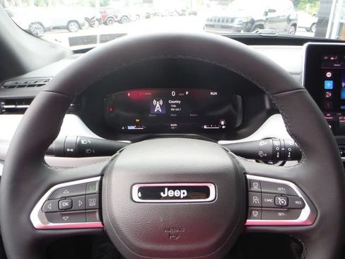 New 2026 Jeep Compass Limited AWD/4WD image 34
