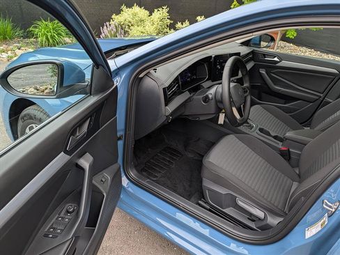 Used 2026 Volkswagen Jetta S FWD image 22