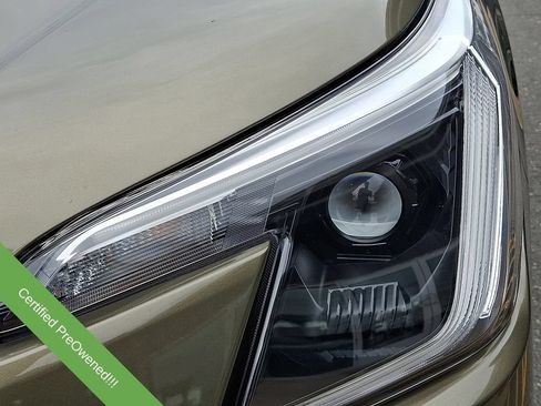Used 2023 Subaru Forester Limited AWD/4WD image 9