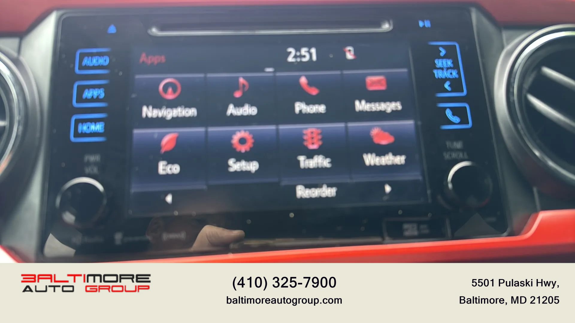 Used 2017 Toyota Tacoma TRD Sport w/ Tow Package (A/T) AWD/4WD image 39