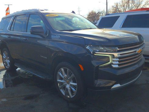Used 2022 Chevrolet Tahoe High Country image 2
