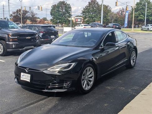 Used 2017 Tesla Model S 60 image 3