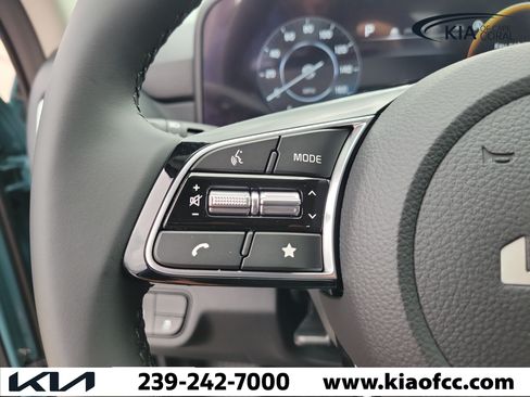 New 2026 Kia Seltos EX FWD image 23